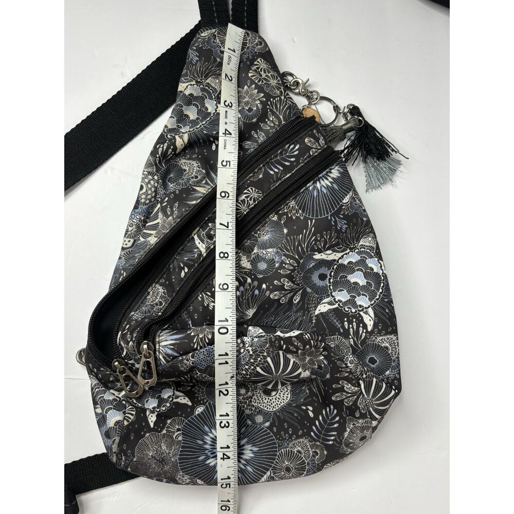 Sakroots 'On The Go' Sling Backpack Crossbody Midnight Seascape Sea Turtle - Picture 14 of 15